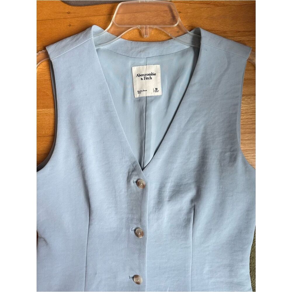M Abercrombie V Light Blue Pastel Chiffon Sleeveless Button-Front Short Dress - Picture 2 of 8